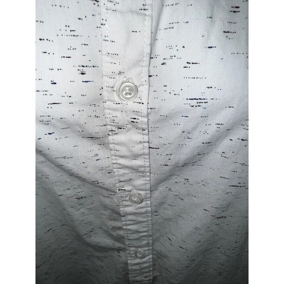 Demin & Flower Button Down Men's Medium White  Short Sleeve Slim Fit - Picture 3 of 7